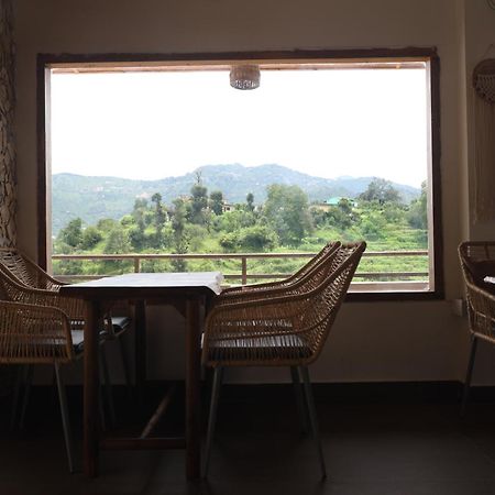 Exstasy Stays - Bathtub Rooms & Cafe - Your Romantic & Cozy Getaway - Thhpsociety - Mukteshwar Exterior photo
